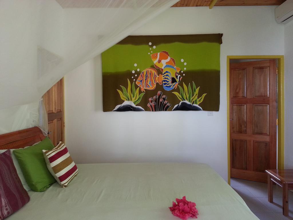 Zanboza Guesthouse La Digue Cameră foto