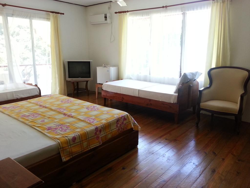 Zanboza Guesthouse La Digue Cameră foto