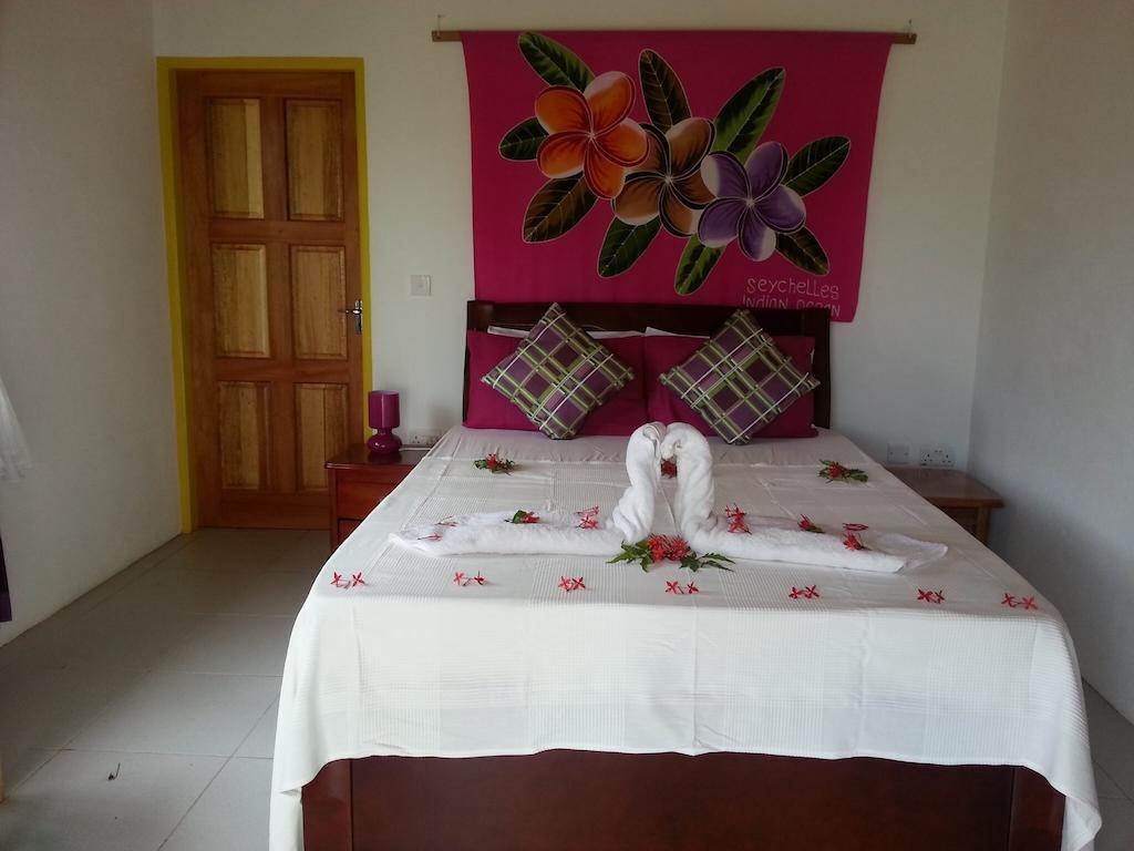 Zanboza Guesthouse La Digue Cameră foto