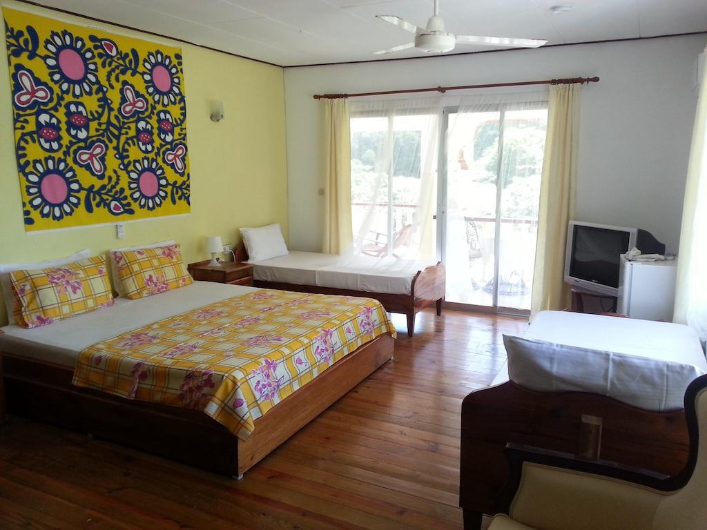 Zanboza Guesthouse La Digue Cameră foto
